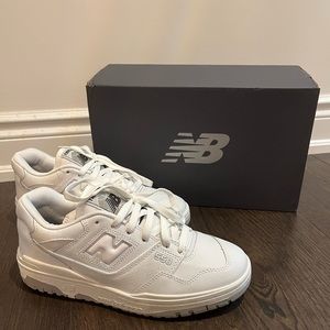 *BRAND NEW* NEW BALANCE 550 Men US 8 Women US 9.5